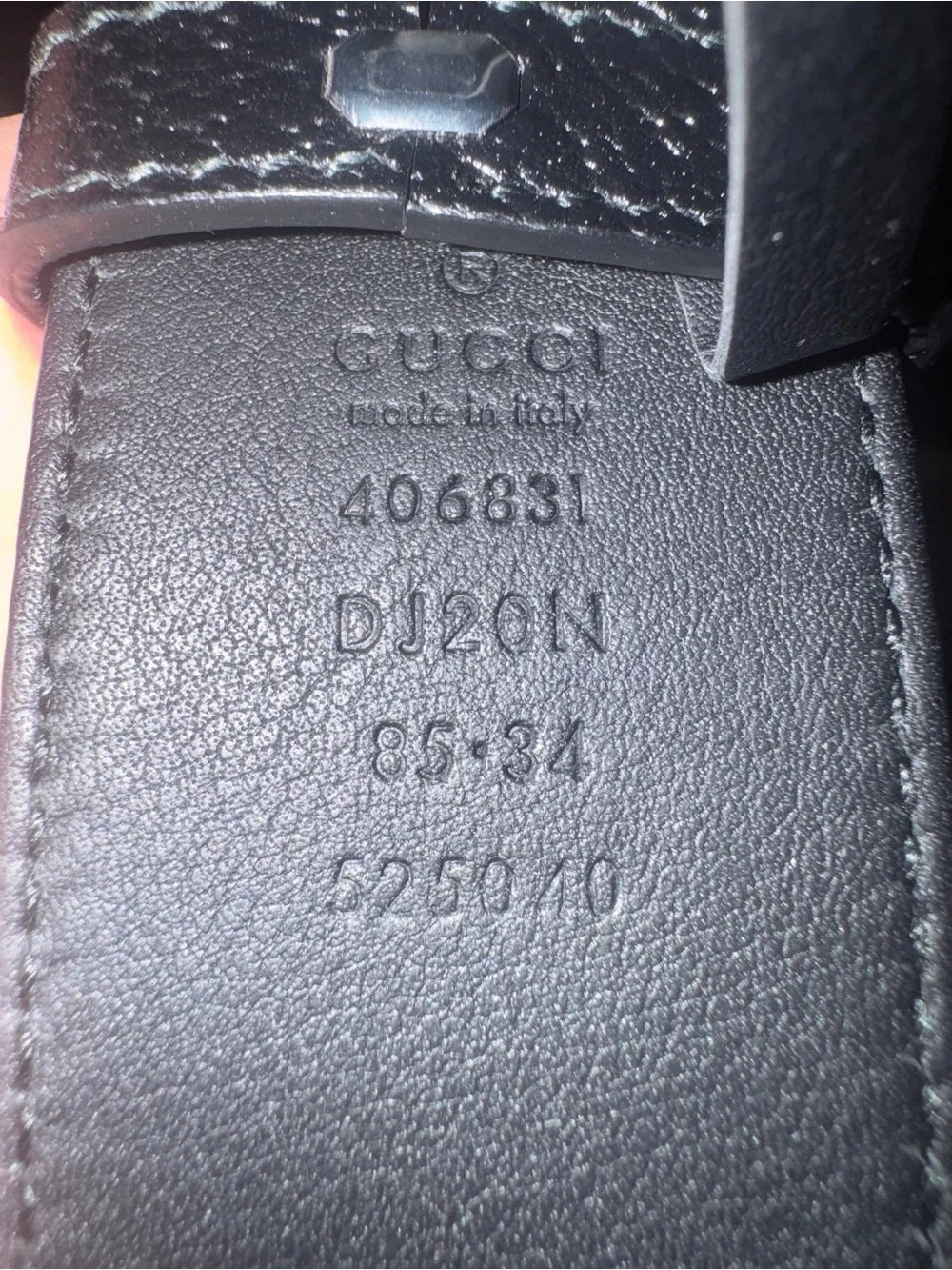 Gucci Black Leather Belt with Aged Silver Double G Buckle
